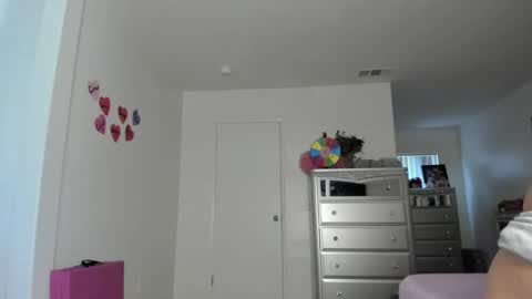 Snapshot of mariahpinkkitty chatting on February 24, 11:19 pm Pinkkitty online show from February 24, 11:19 pm