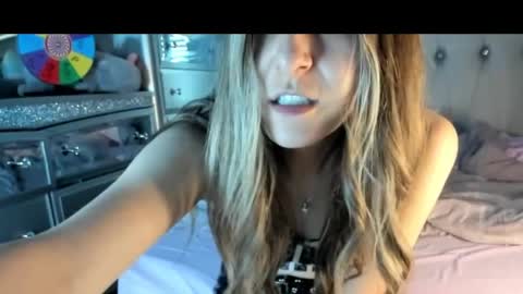 Pinkkitty online show from March 31, 12:32 am