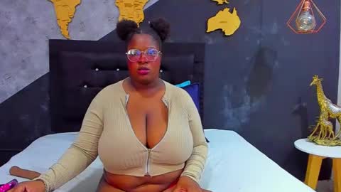  MARIAM online show from October 22, 12:43 pm