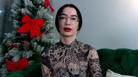MariaMenson online show from December 20, 6:40 am