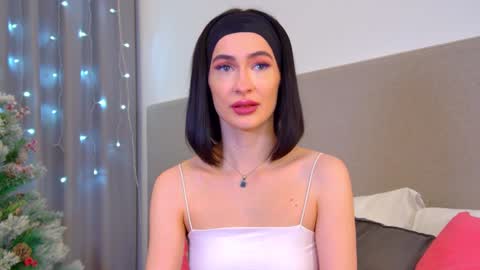 MariaMenson online show from December 18, 4:42 am