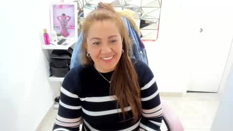 mariana01_m online show from May 14, 6:14 pm