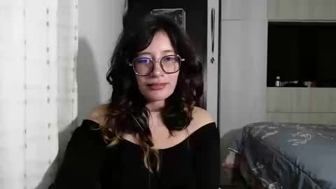 Snapshot of mariana124_ chatting on September 19, 1:26 am Mariana online show from September 19, 1:26 am