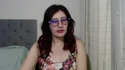 Snapshot of mariana124_ chatting on January 22, 8:38 pm Mariana online show from January 22, 8:38 pm