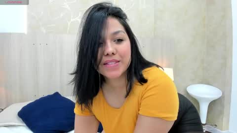 Mariana Allen online show from May 7, 8:01 pm