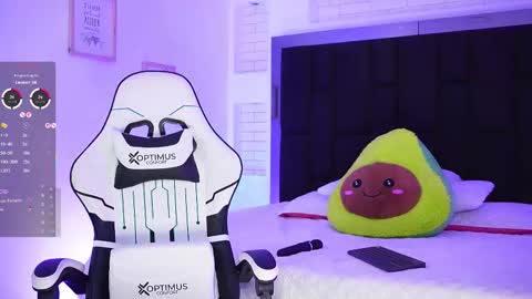 Mariana  online show from November 17, 7:03 pm