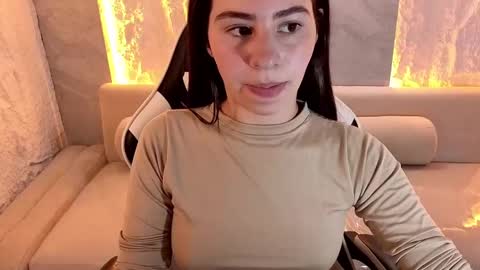 Mariana  online show from September 24, 8:19 pm