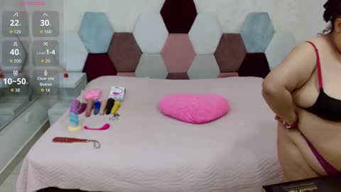 mariana online show from May 22, 7:01 pm
