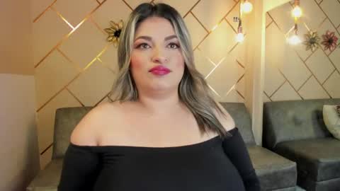 marianeporter online show from May 18, 10:38 pm