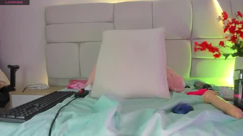 marianls01 online show from May 16, 2:14 am
