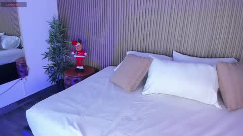 Maria online show from December 19, 6:00 pm