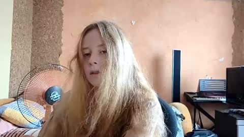 Kate online show from July 29, 4:23 am