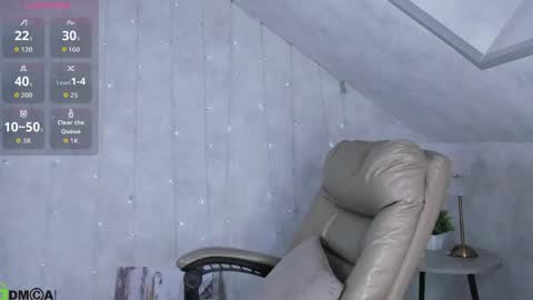 marie_hayes online show from May 27, 1:57 am