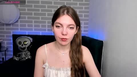 Mary 3 online show from October 19, 2:02 am