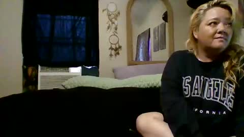 Marie online show from May 28, 7:56 pm