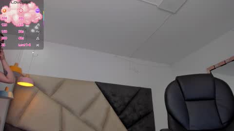 Mariee online show from February 26, 7:24 pm