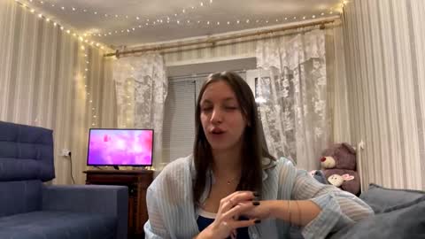 Marie online show from November 6, 2:23 pm