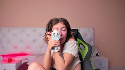 mariie_tayy online show from December 16, 1:32 pm
