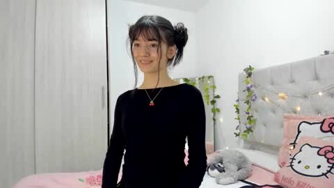 Snapshot of marin_kitoko chatting on January 20, 12:15 am Marin kitoko online show from January 20, 12:15 am
