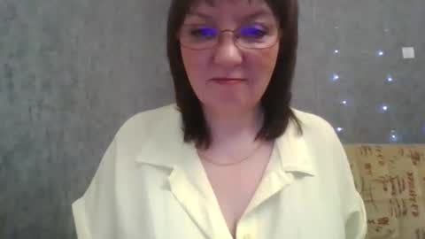 marinamrs online show from November 21, 12:01 am