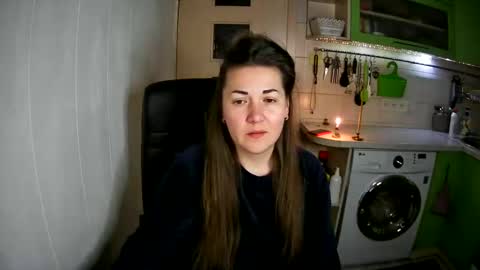 MarinettaQhot online show from February 9, 11:46 pm