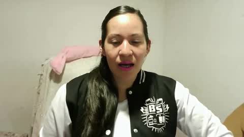 MARIPOSAhot33 online show from September 25, 5:44 pm