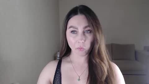 Marisha Arimova online show from October 6, 11:20 pm