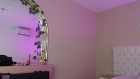 marizza_14 online show from April 7, 12:07 pm