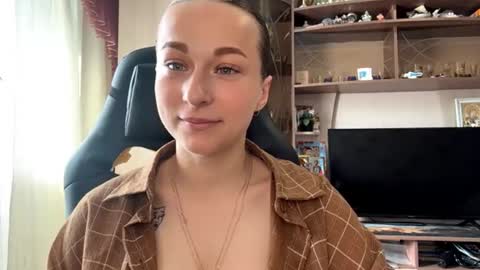 Lena online show from June 15, 5:07 am