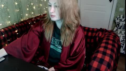 MarleneLue online show from September 27, 1:18 pm