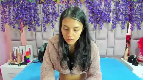 Snapshot of marlyanal chatting on February 3, 1:08 pm Marly Anal online show from February 3, 1:08 pm