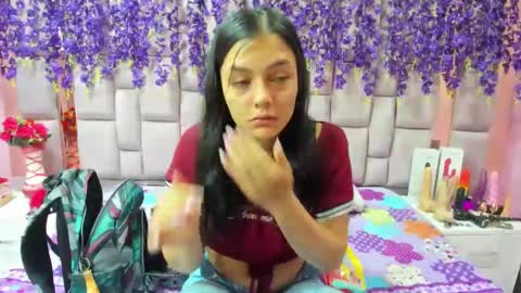 Snapshot of marlyanal chatting on December 2, 2:40 pm Marly Anal online show from December 2, 2:40 pm