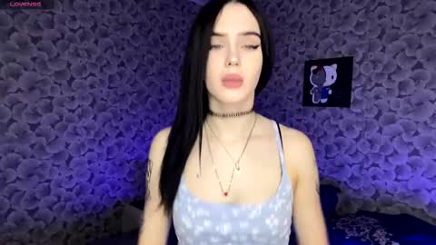 Eva online show from March 25, 6:27 am