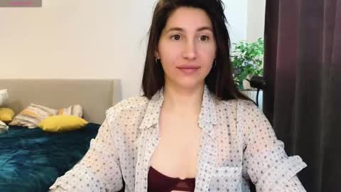 marrycolins online show from February 25, 2:43 am