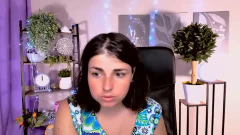 martaedams online show from May 25, 6:34 am