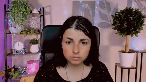martaedams online show from May 20, 6:32 am