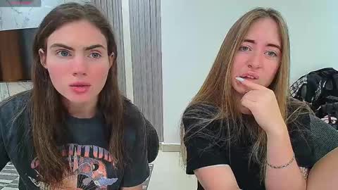 marthabarens online show from March 25, 12:30 pm