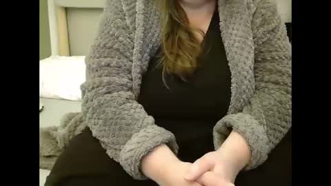 Snapshot of marthabriest chatting on January 17, 8:24 am Martha online show from January 17, 8:24 am