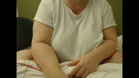 Snapshot of marthabriest chatting on February 4, 4:37 am Martha online show from February 4, 4:37 am