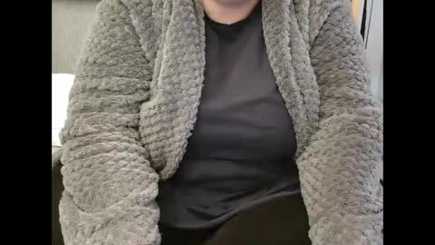 Snapshot of marthabriest chatting on February 13, 8:48 am Martha online show from February 13, 8:48 am