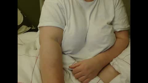 Snapshot of marthabriest chatting on January 15, 2:27 am Martha online show from January 15, 2:27 am