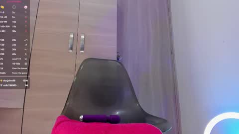 wendy online show from October 25, 9:28 am