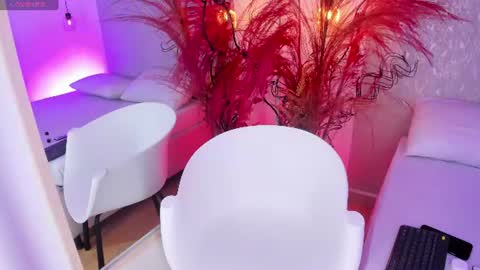 mari online show from July 10, 10:32 pm