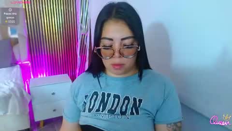 Hey im martina online show from June 12, 3:25 am