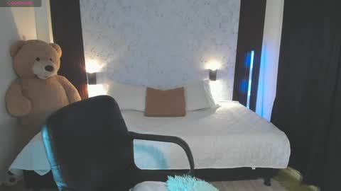 martina Bianchi  online show from May 27, 1:57 am