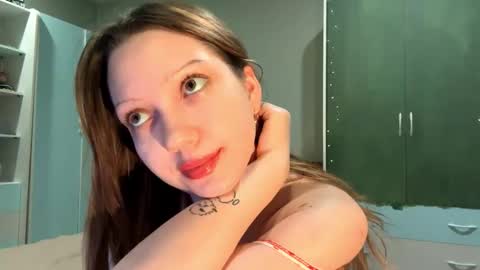 Emily online show from October 27, 8:25 pm