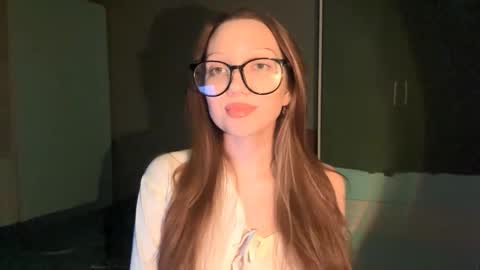 Emily online show from November 9, 6:48 pm