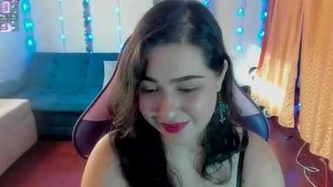 Snapshot of mary_a69 chatting on September 27, 9:33 pm alejandra gonzales online show from September 27, 9:33 pm