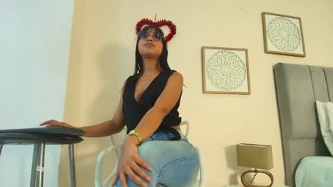 mary_cute9 online show from March 14, 12:28 pm