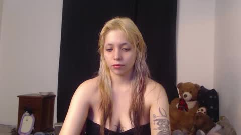                      100   online show from February 20, 8:53 pm